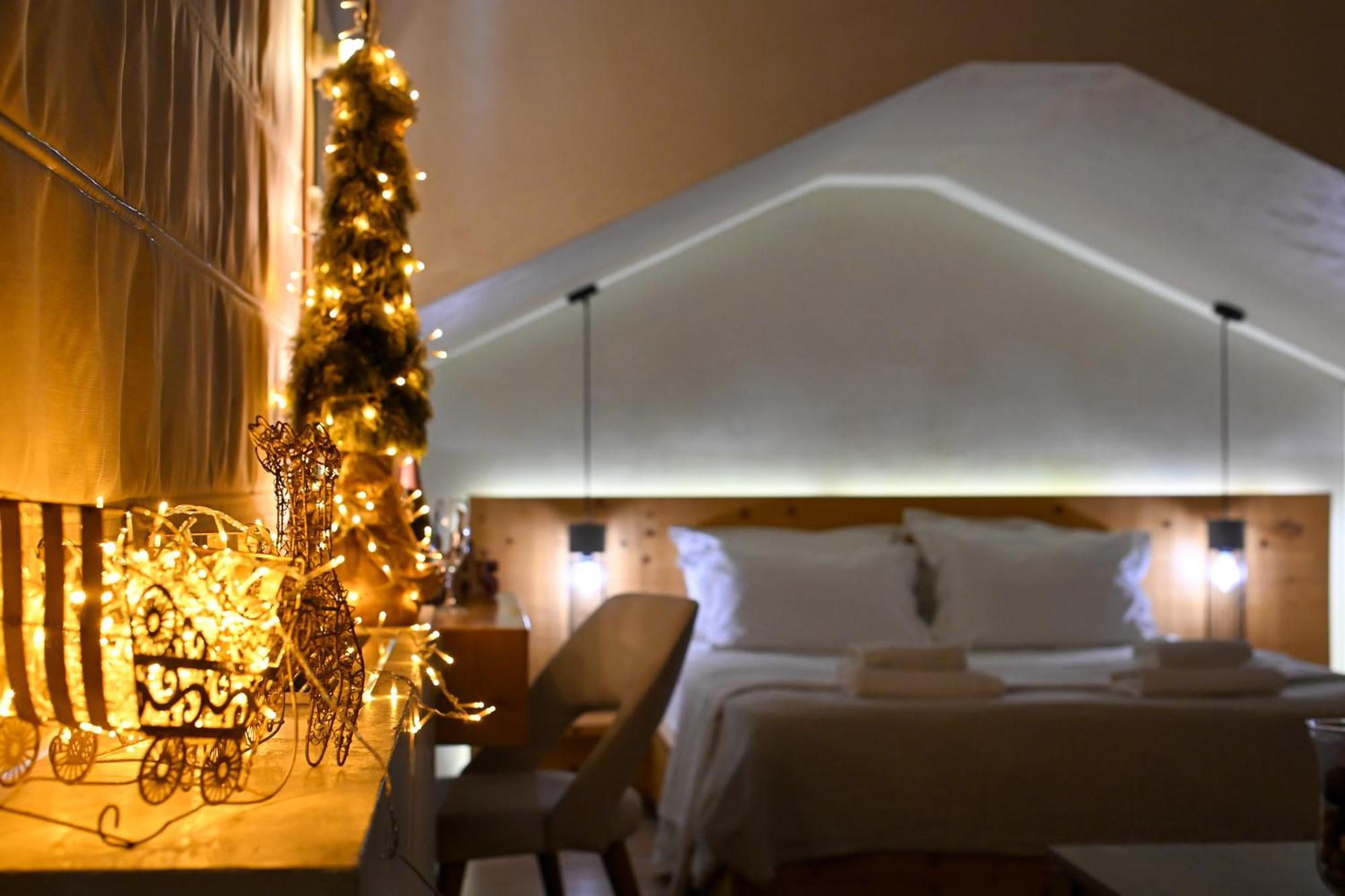 Panellinion Luxury Rooms Kalamata Bagian luar foto