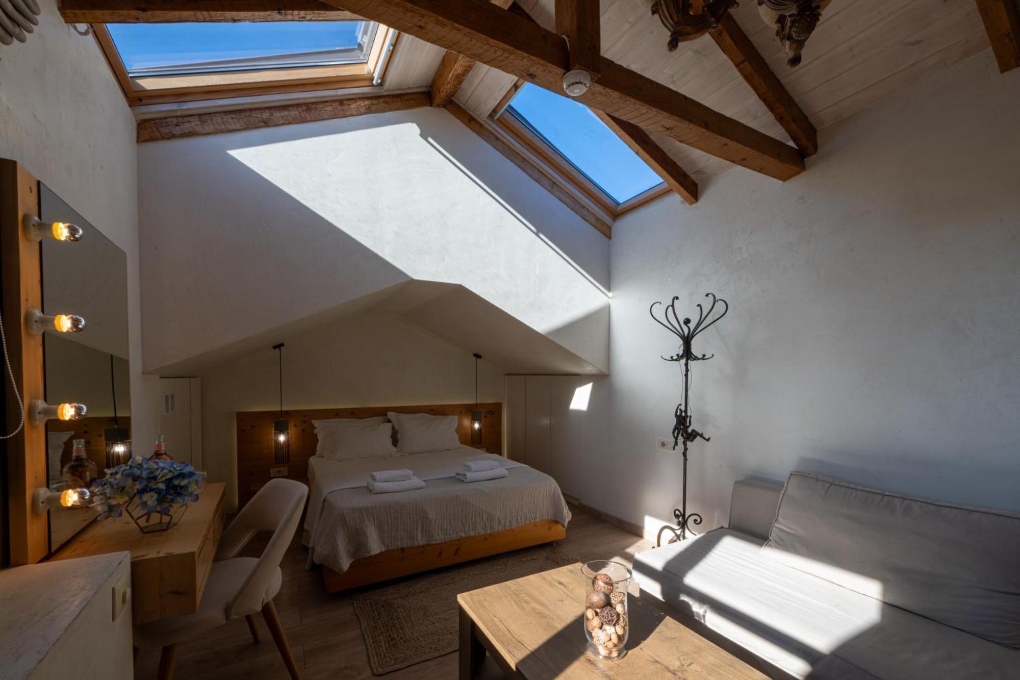 Panellinion Luxury Rooms Kalamata Bagian luar foto